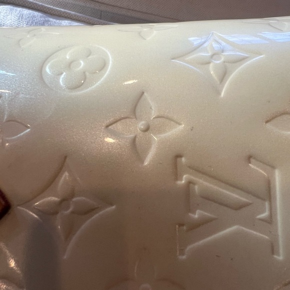 Louis Vuitton Houston Vernis Tote - Picture 7 of 10